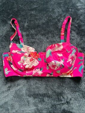 Torrid Floral Underwire Bikini Top in Bright Pink